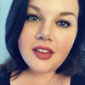 Meet your Posher, Chelsey